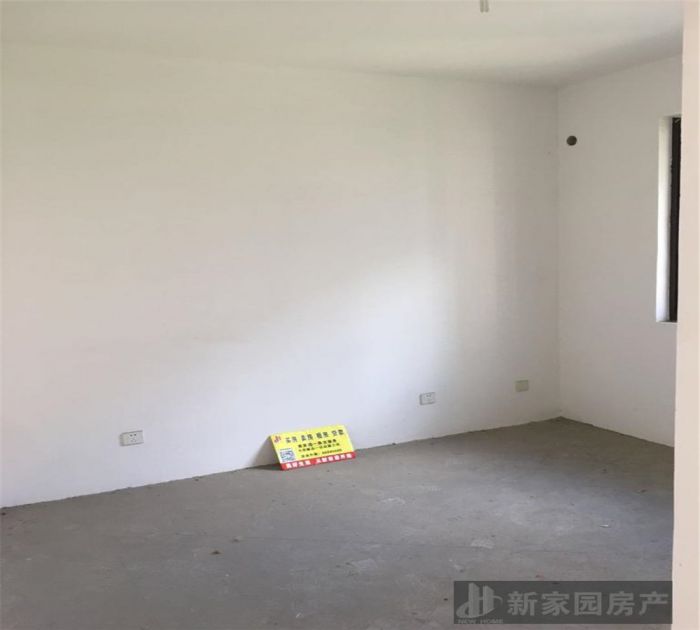 华强城 3室2厅1卫 118m&sup2;
