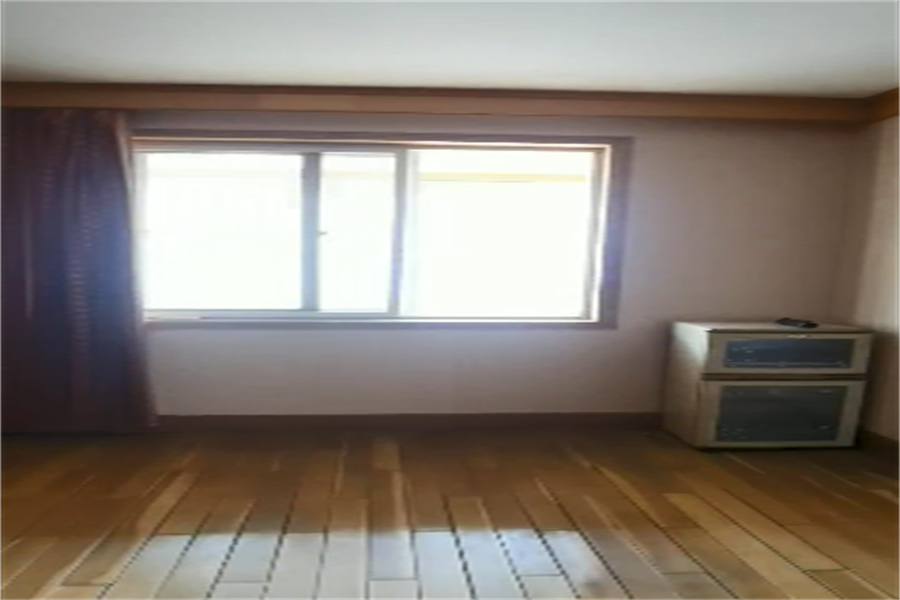 濠西园 3室1厅1卫 138m&sup2;