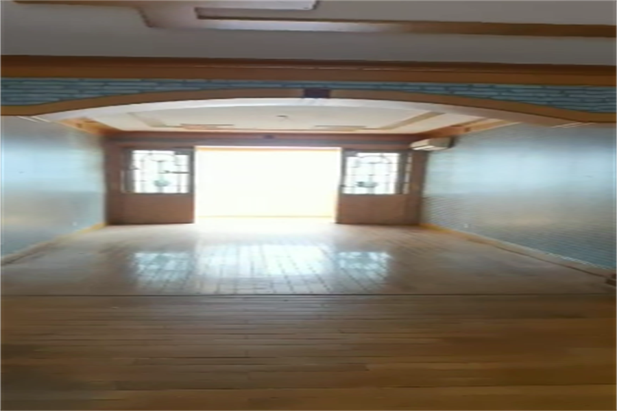 濠西园 3室1厅1卫 138m&sup2;