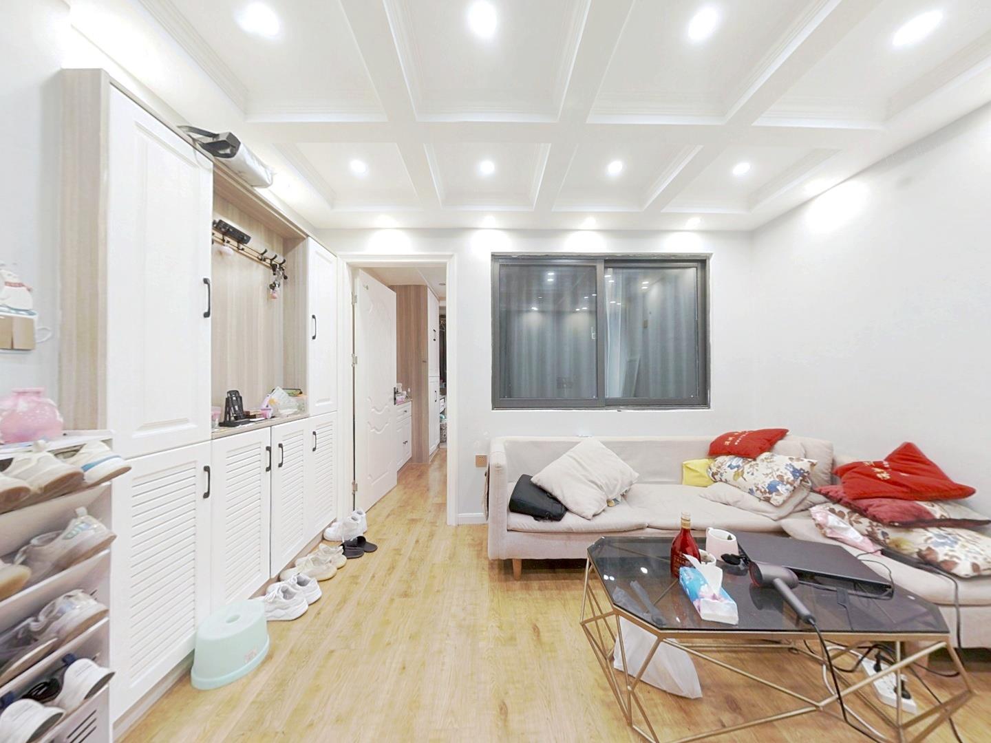 龙田花苑一期 2室1厅1卫 56.52m&sup2;