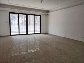 碧桂园时代悦城 5室2厅2卫 270m&sup2;