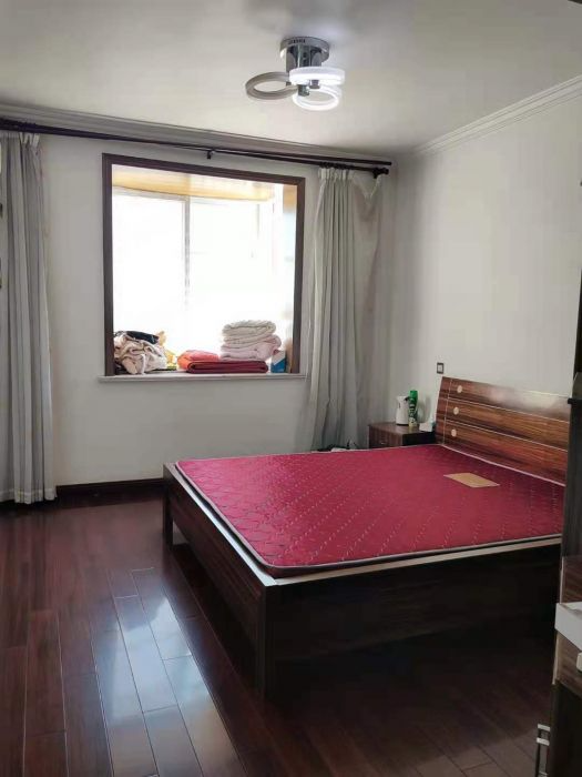 公园一村 3室2厅1卫 139m&sup2;