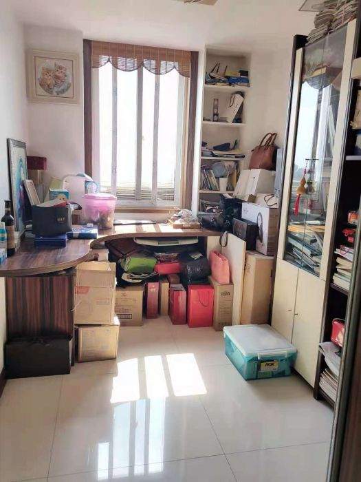 公园一村 3室2厅1卫 139m&sup2;