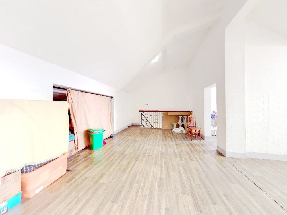 隆兴福里 5室2厅2卫 120m&sup2;