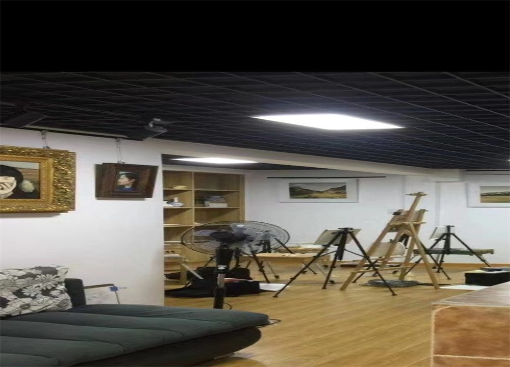 飞马国际 1室1厅1卫 60m&sup2;