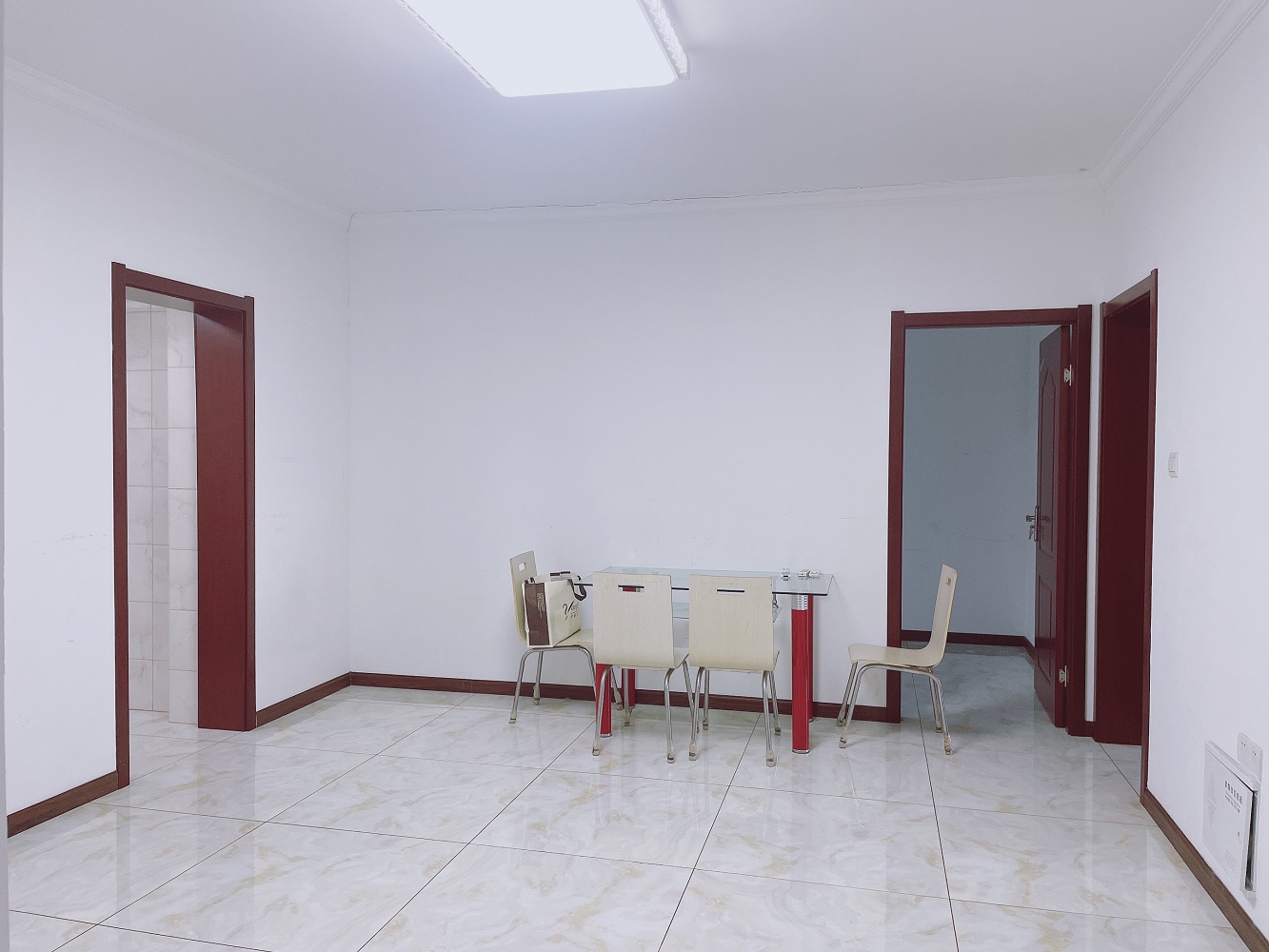 紫东南苑南区 3室2厅2卫 130m²