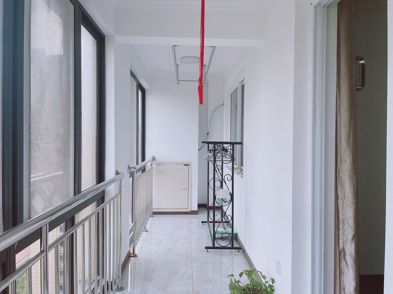 紫东南苑南区 3室2厅2卫 130m&sup2;