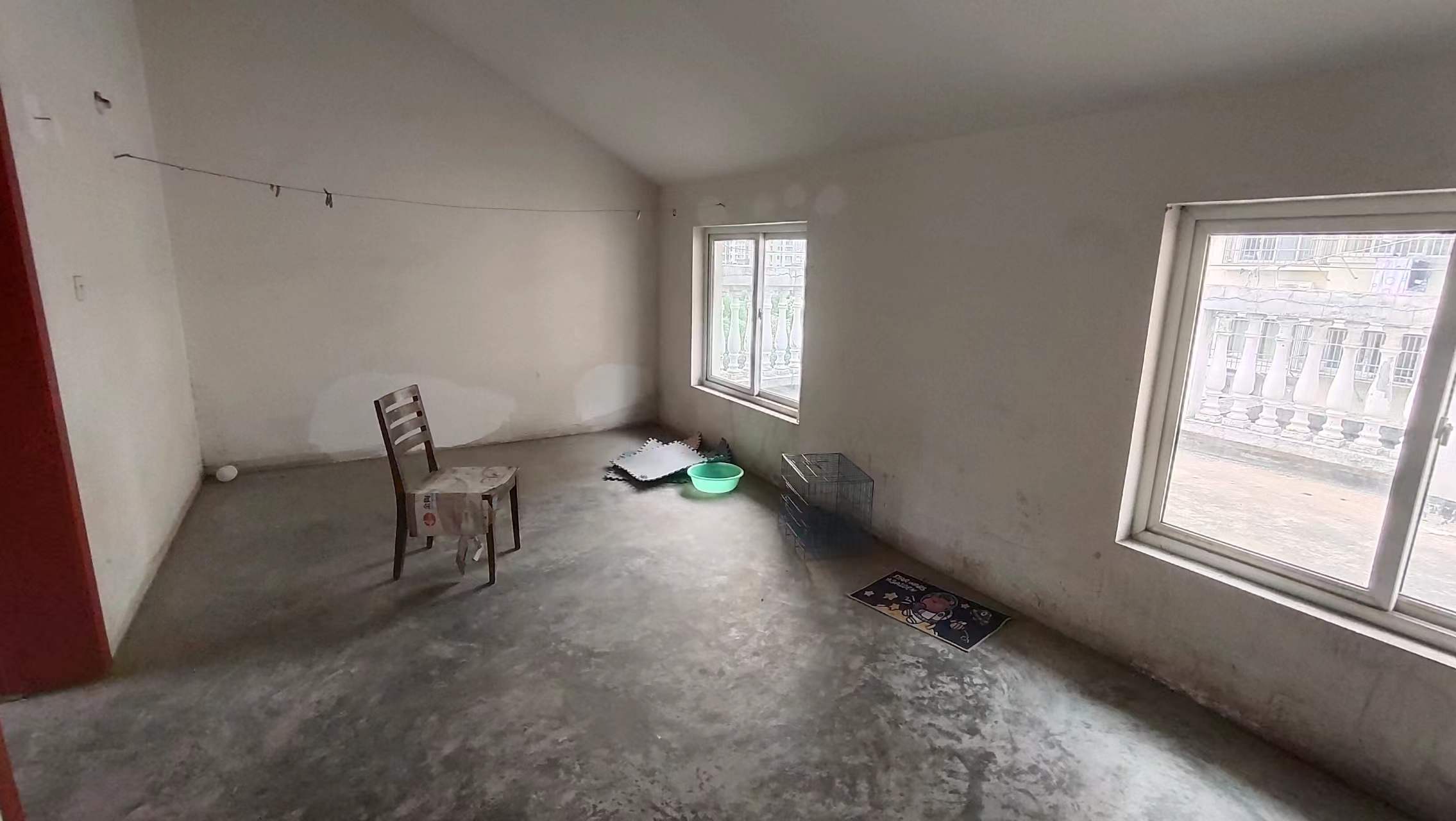 民安花苑 4室2厅1卫 128.00m&sup2;