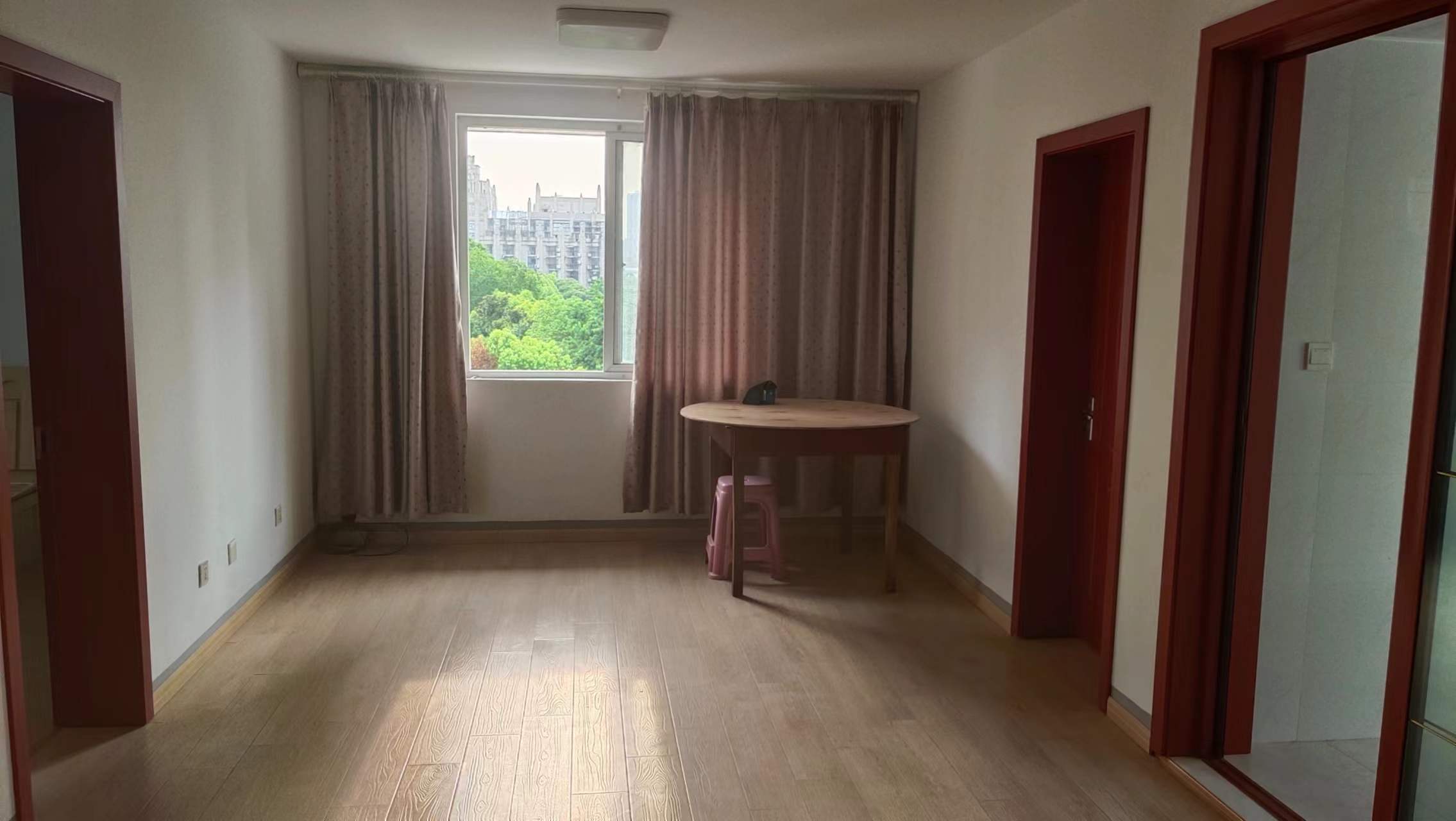 民安花苑 4室2厅1卫 128.00m&sup2;