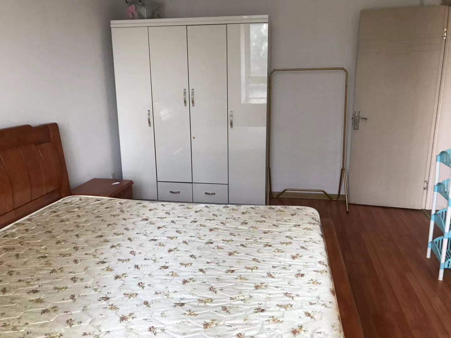 四季绿苑 2室2厅1卫 97m&sup2;