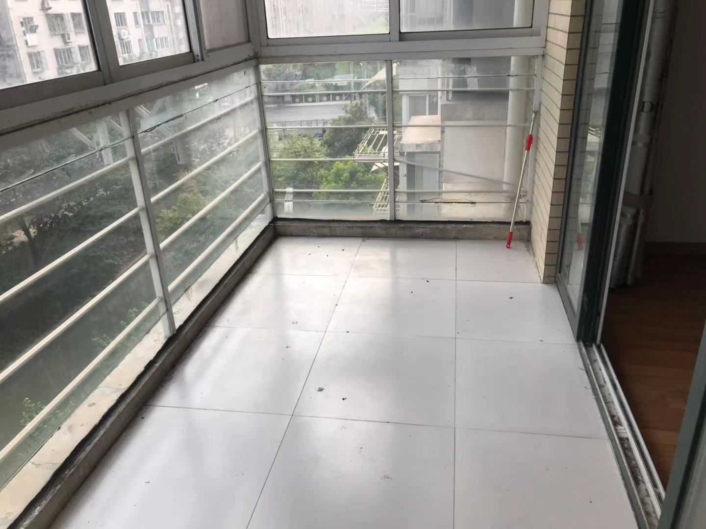 四季绿苑 2室2厅1卫 97m&sup2;