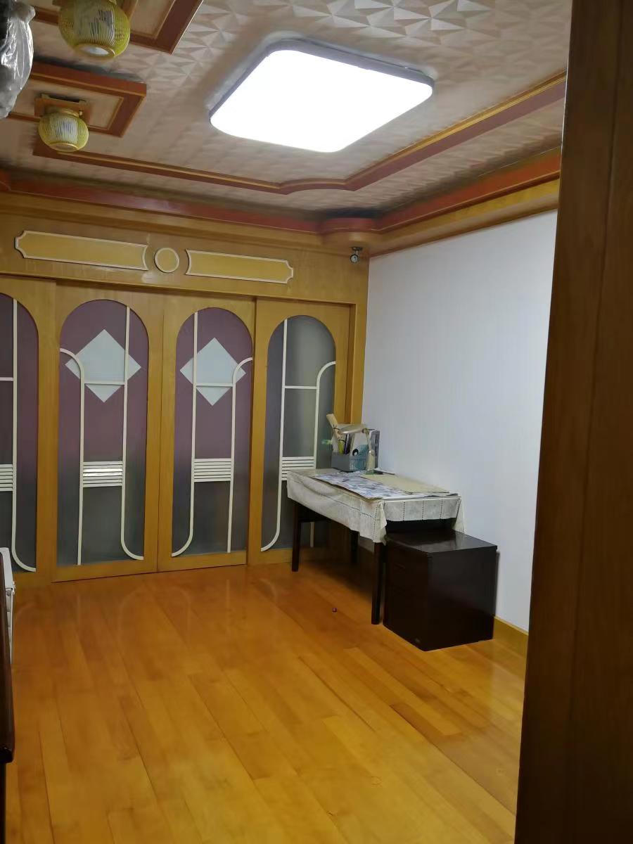 北濠桥东村 3室1厅1卫 80.71m&sup2;