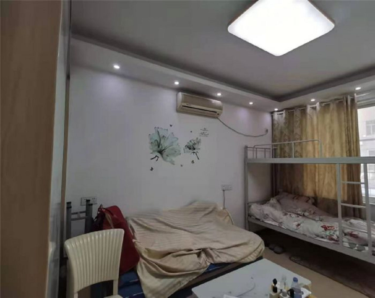 解放新村 3室1厅1卫 75m&sup2;