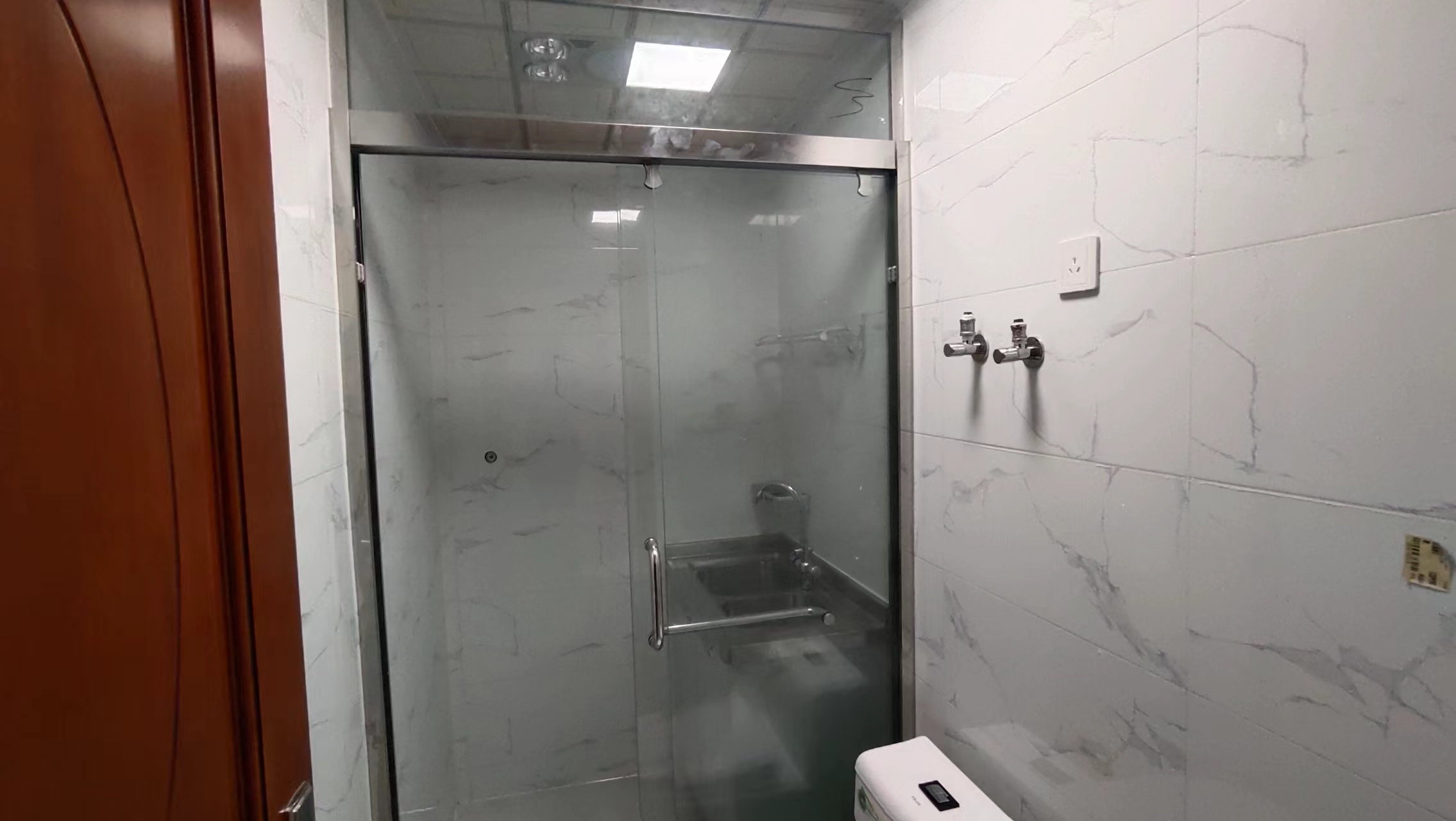 汇金国际 2室1厅1卫 60.94m&sup2;