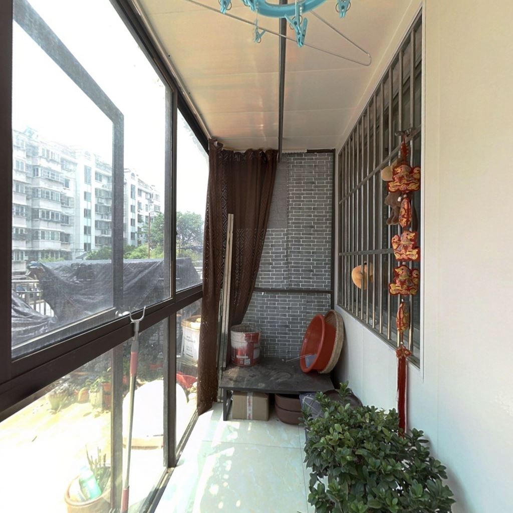 方大花苑 3室1厅1卫 88.00m&sup2;