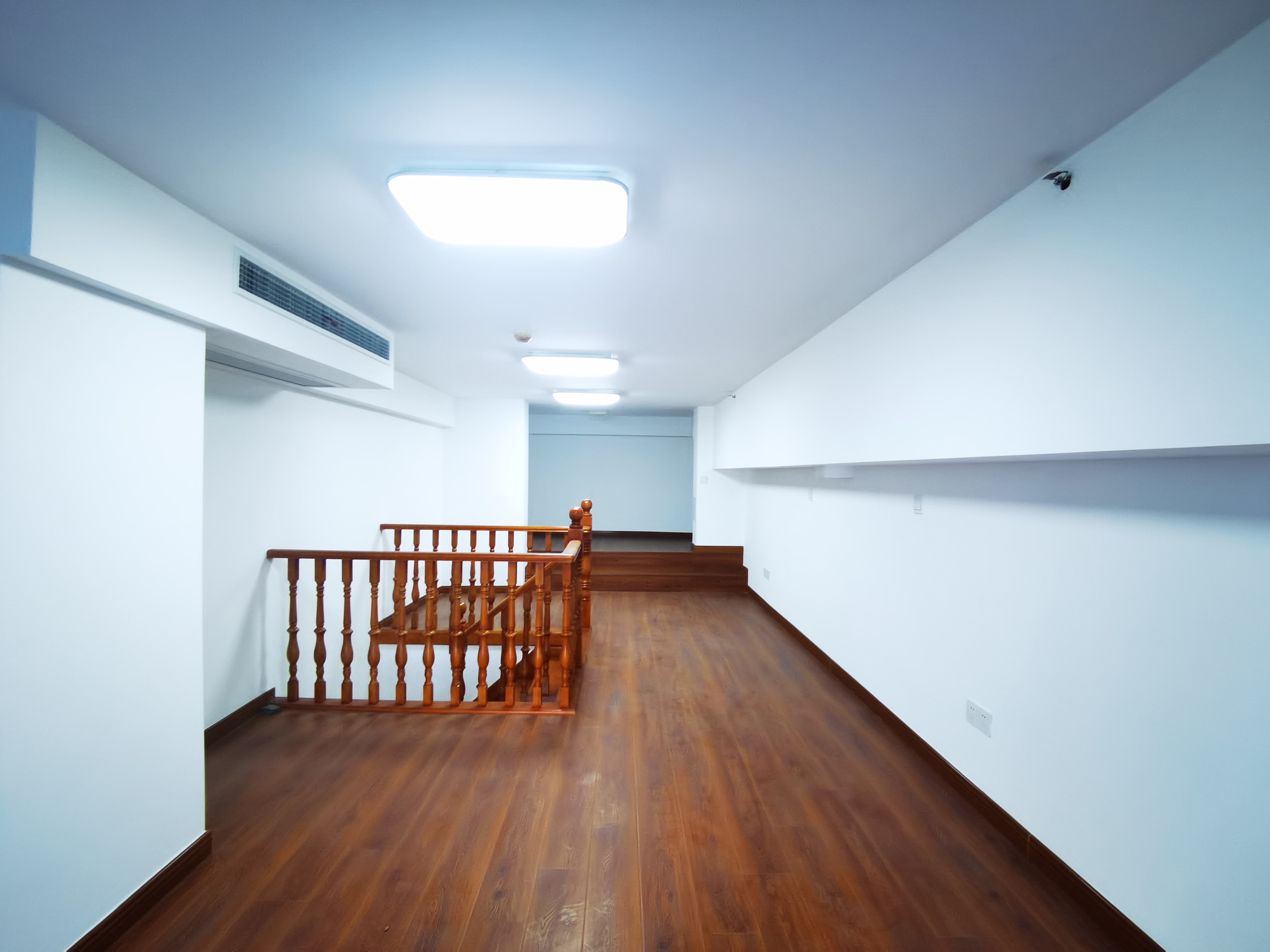 中南世纪城北区 1室1厅1卫 40m&sup2;