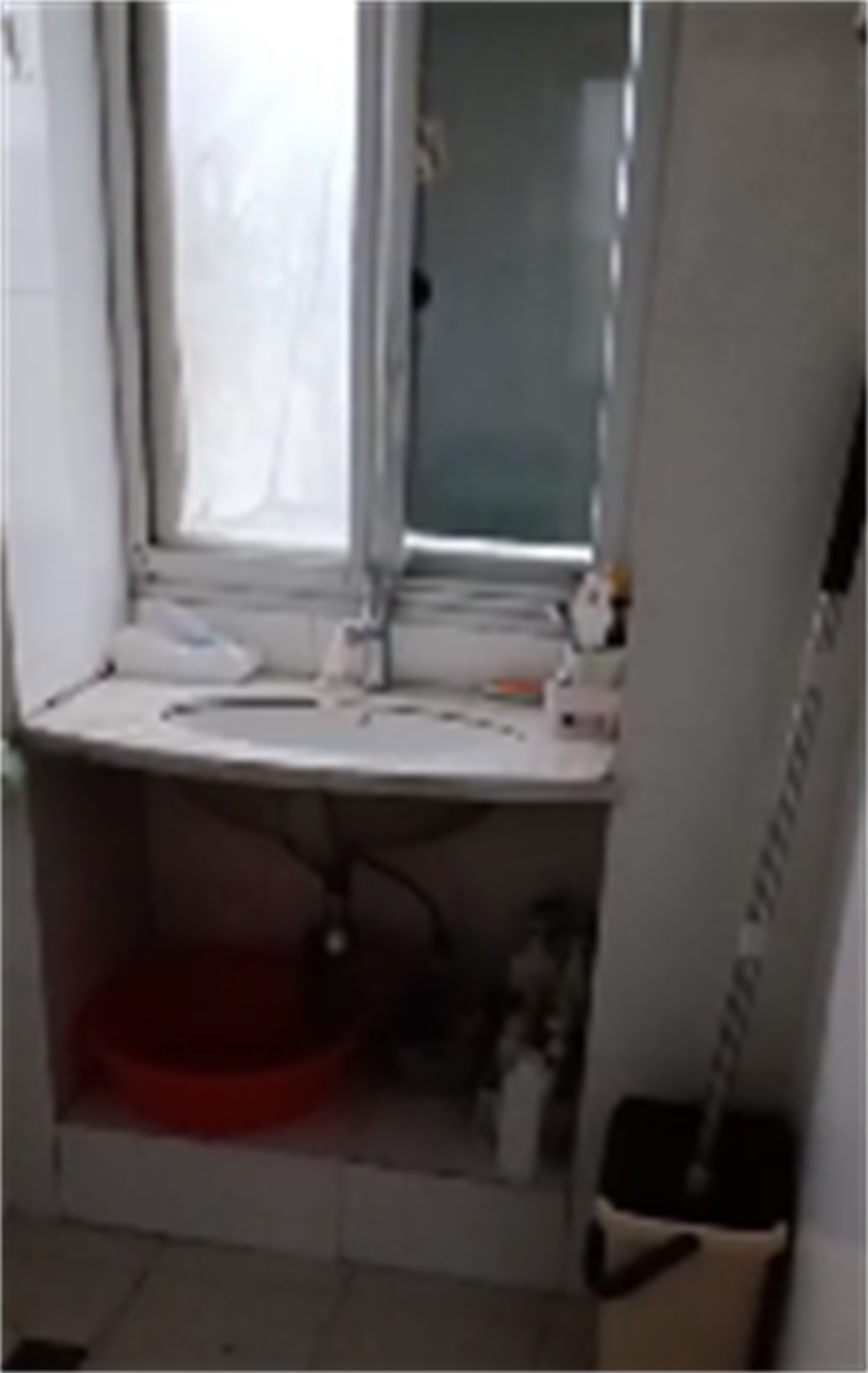 易家桥新村 1室1厅1卫 47m&sup2;