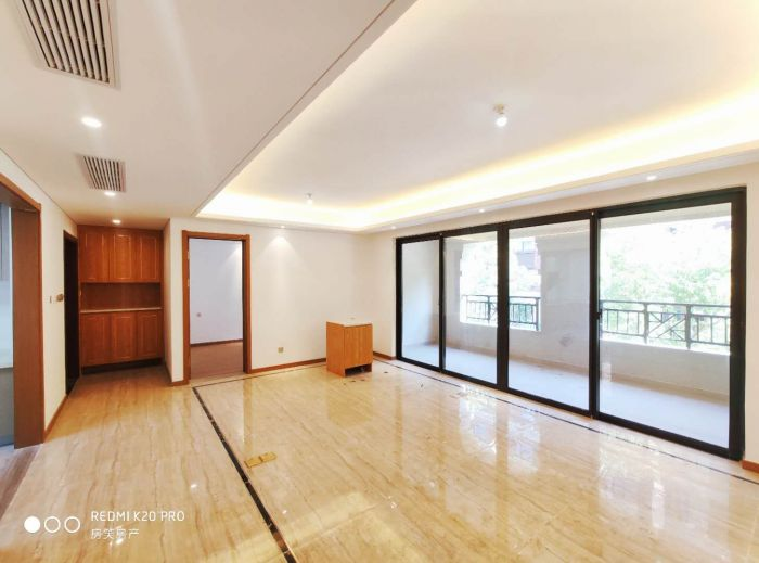佳期漫 4室2厅2卫 145m&sup2;