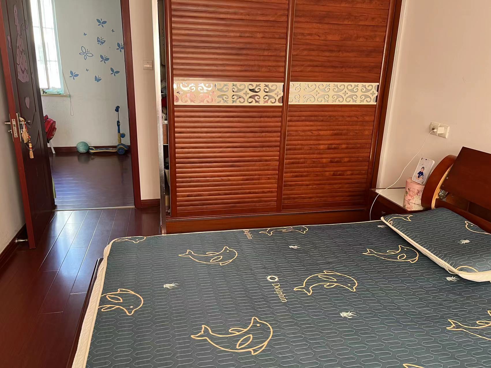 虹桥西村 3室1厅1卫 72.00m&sup2;