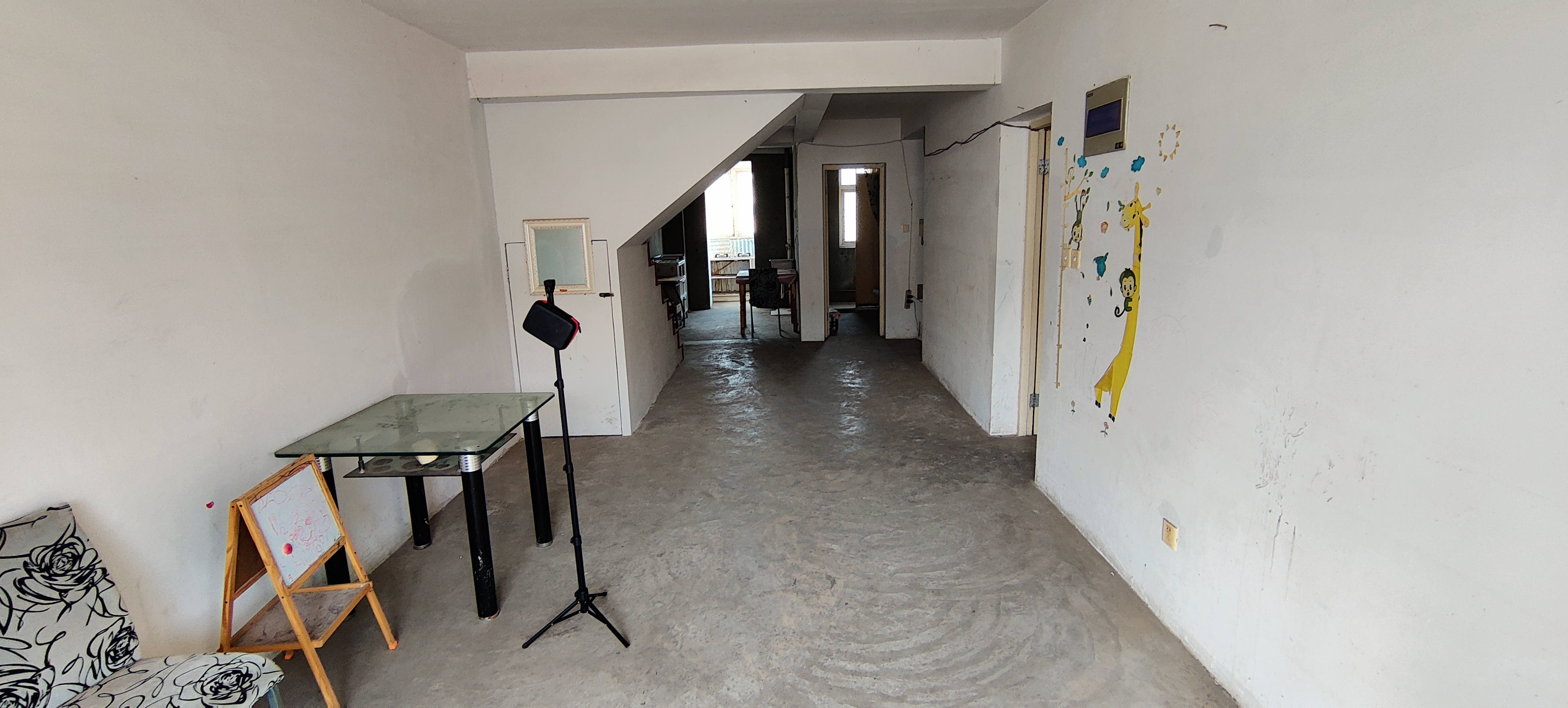 东城花园 3室2厅1卫 84m&sup2;