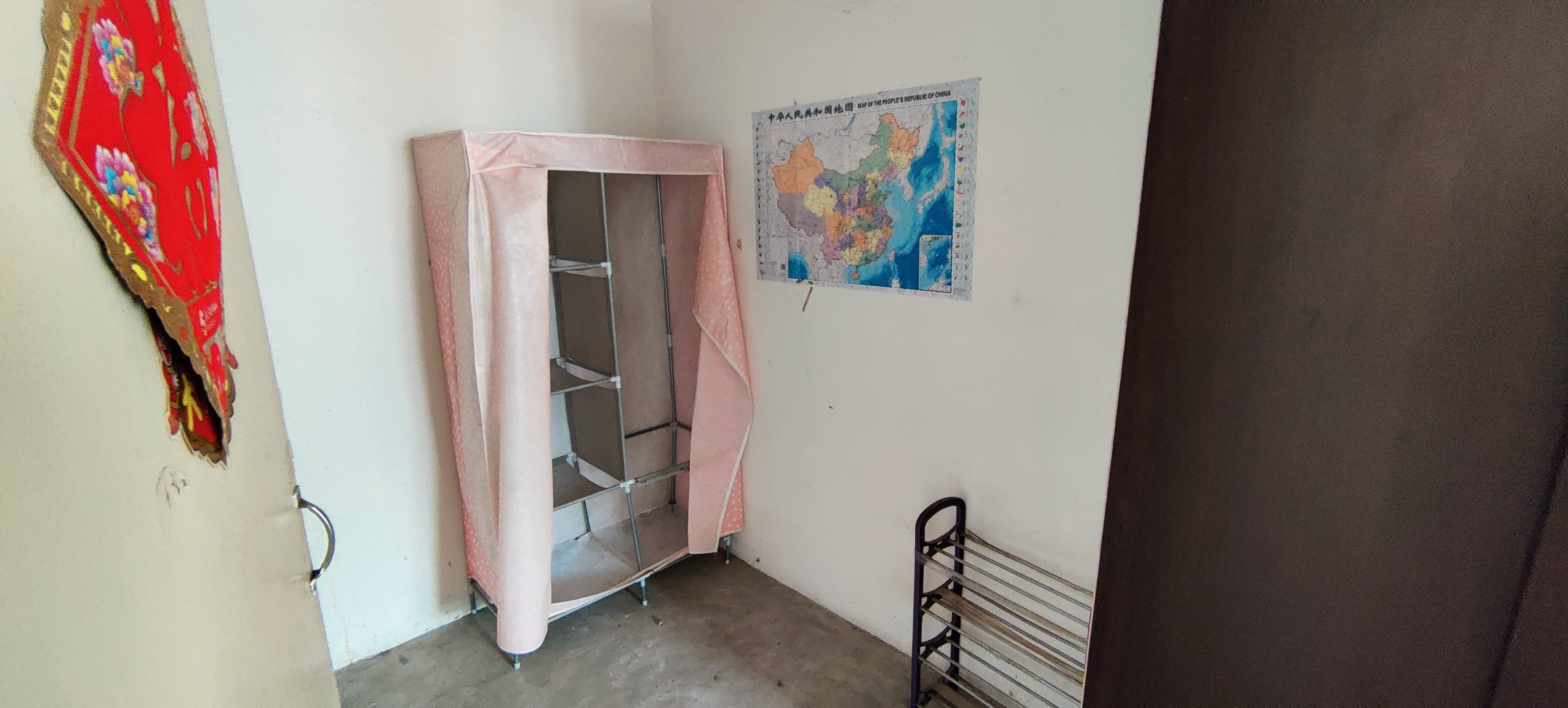 东城花园 3室2厅1卫 84m&sup2;
