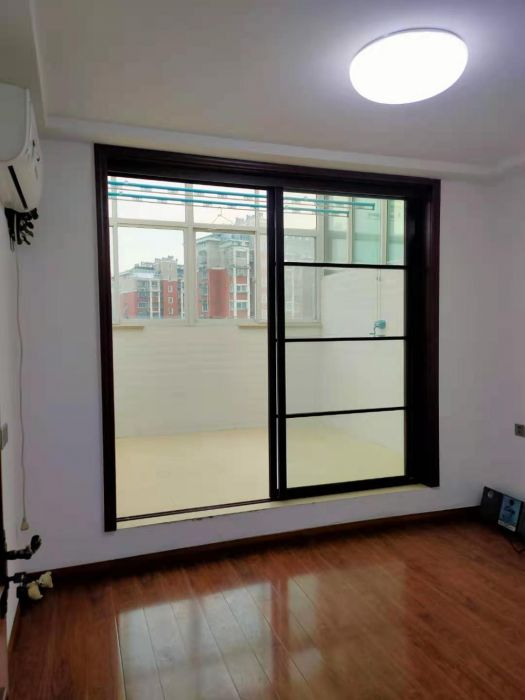 公园佳苑北区 3室2厅2卫 130m&sup2;