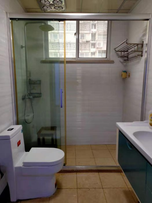 公园佳苑北区 3室2厅2卫 130m&sup2;