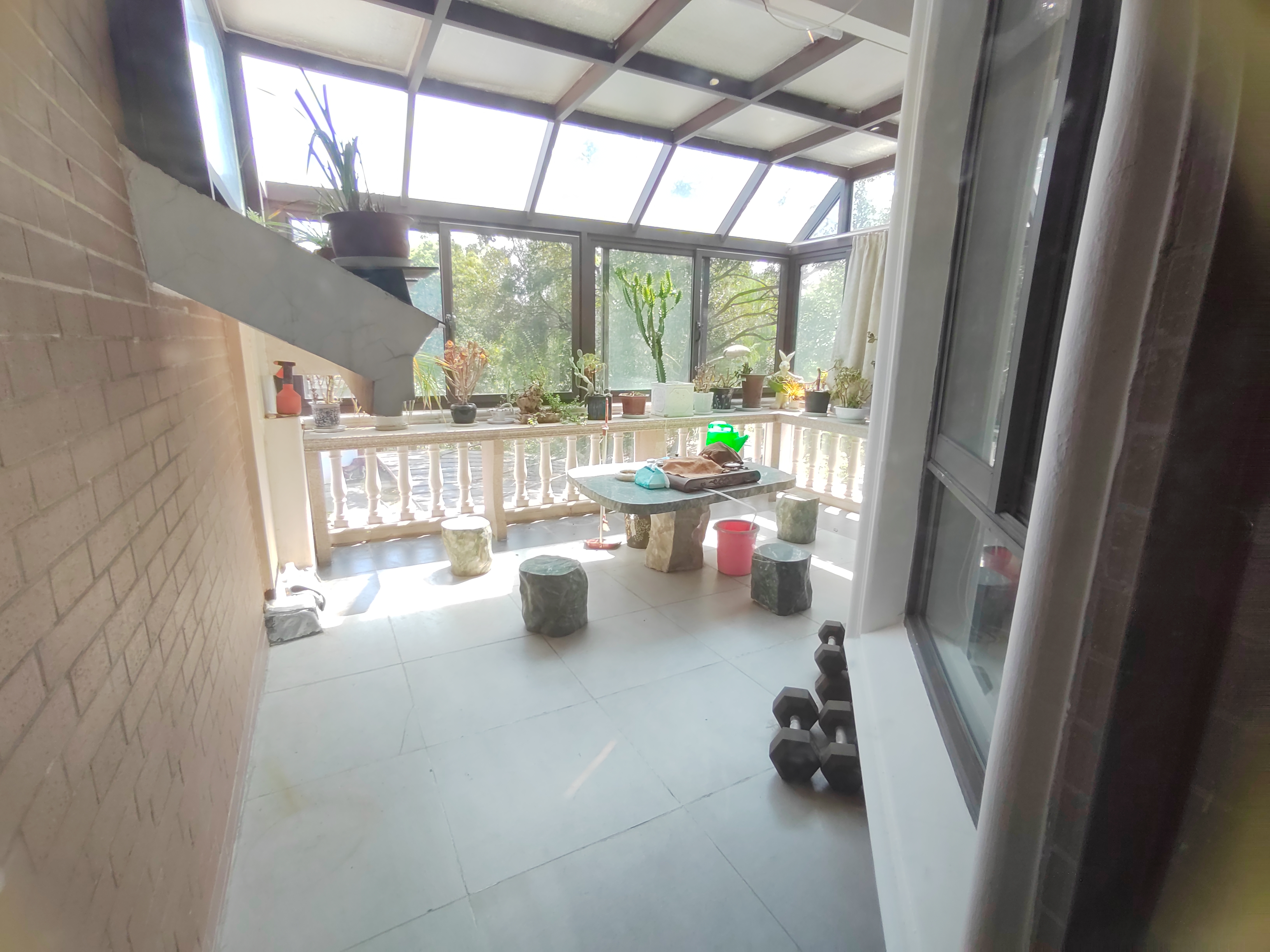 兆丰嘉园 5室2厅4卫 325.00m&sup2;
