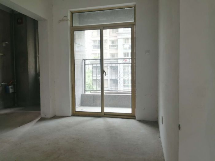 恒盛豪庭 2室2厅2卫 104.72m²