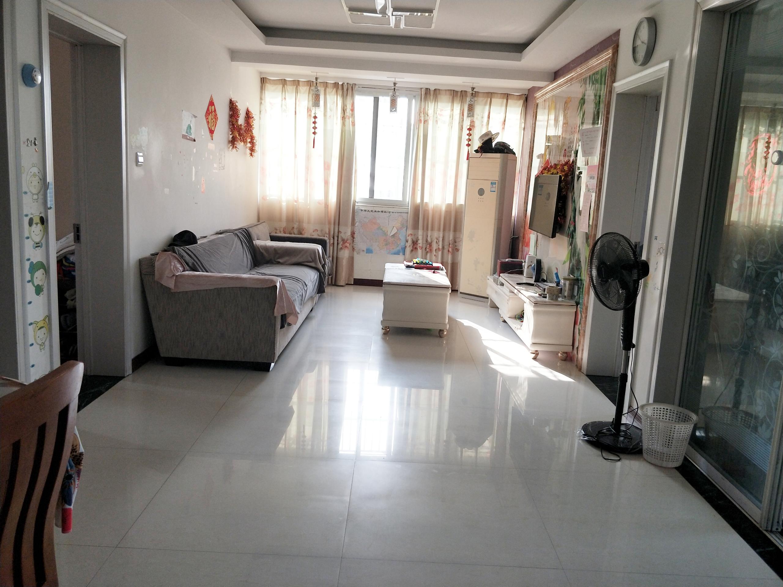 星海花园 3室2厅1卫 93.58m&sup2;