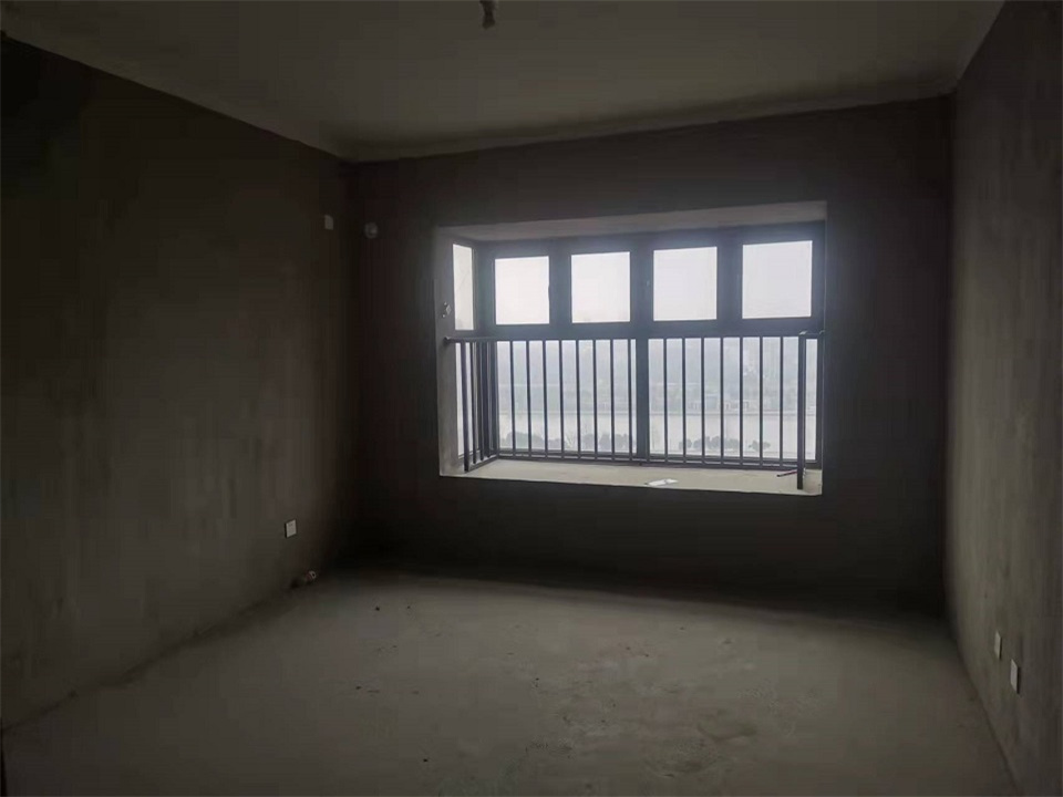 华强城 4室2厅2卫 160.00m&sup2;