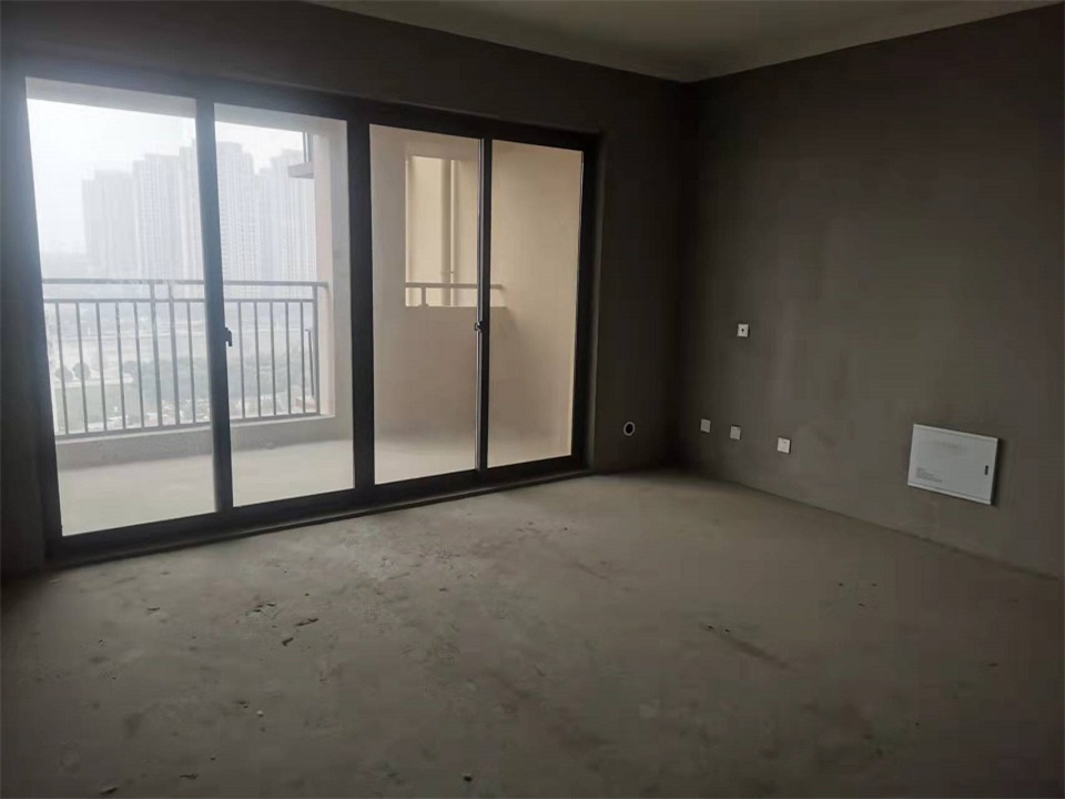 华强城 4室2厅2卫 160.00m&sup2;