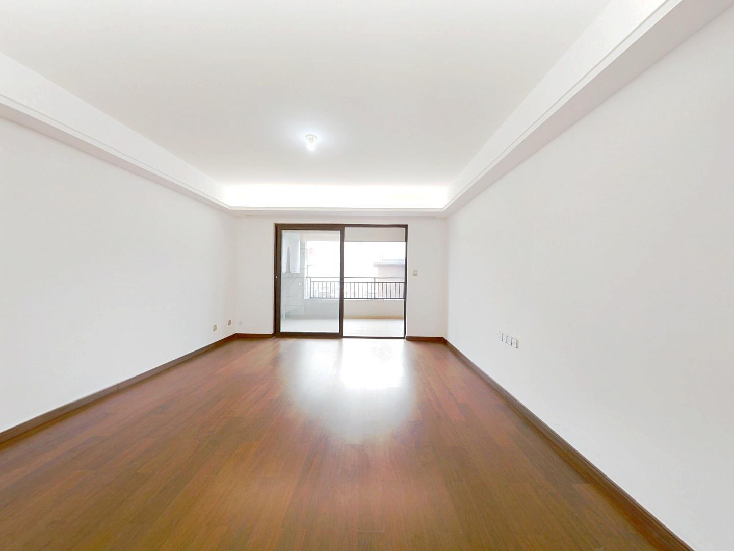万科白鹭郡 1室厅卫 148m²