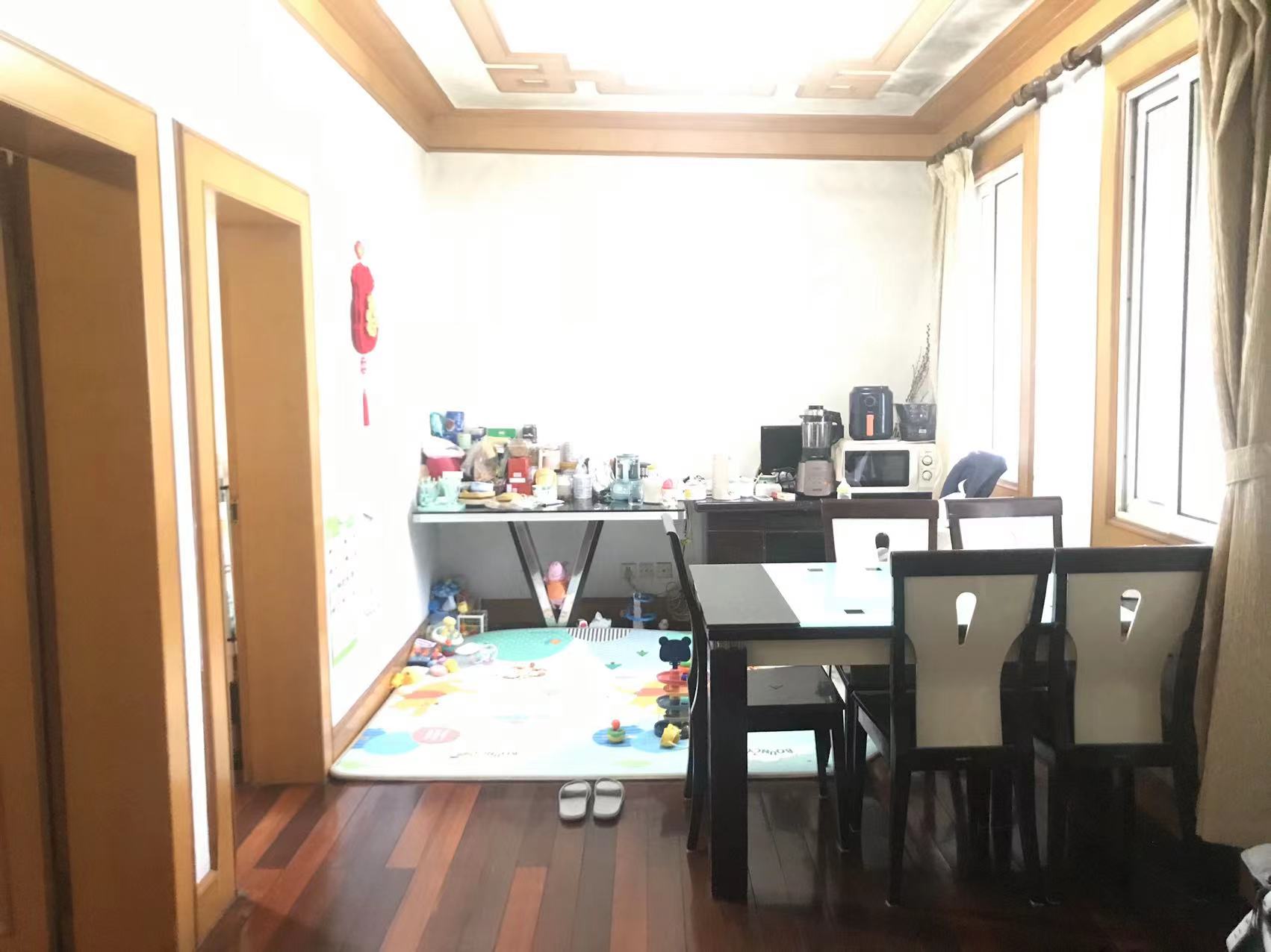 城港新村 2室1厅1卫 71m&sup2;