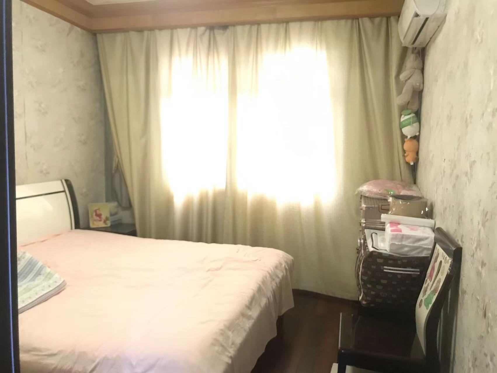 城港新村 2室1厅1卫 71m&sup2;