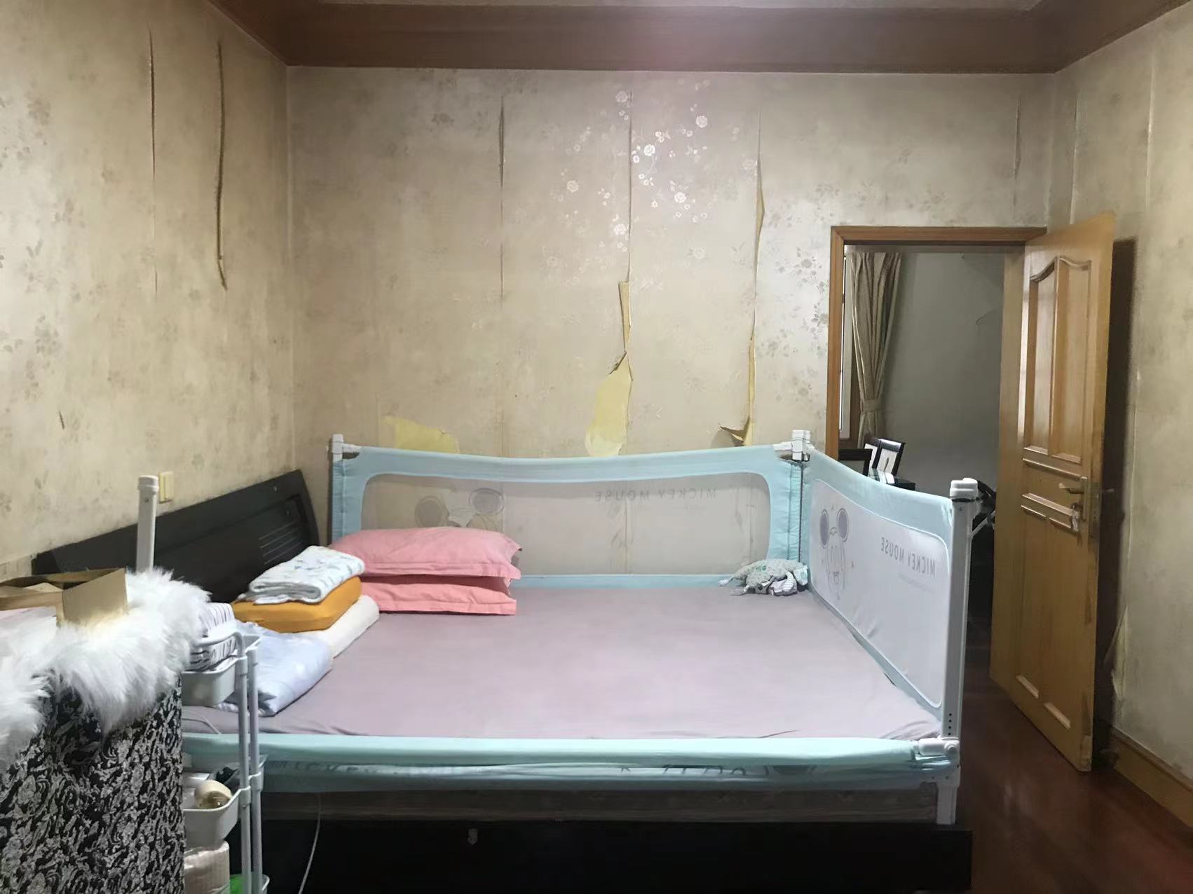 城港新村 2室1厅1卫 71m&sup2;