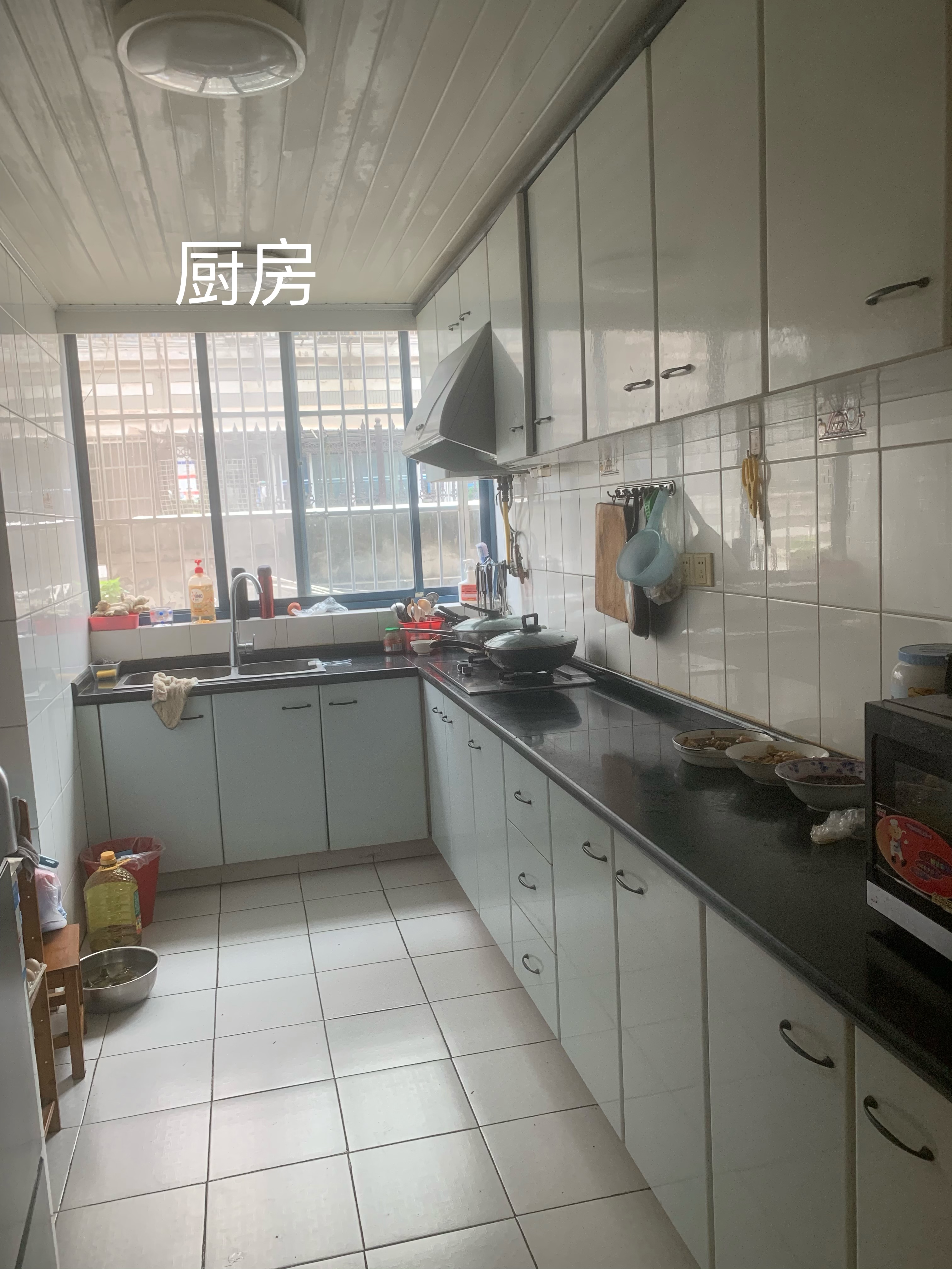 新建路新村(新建花苑) 3室2厅1卫 109m&sup2;