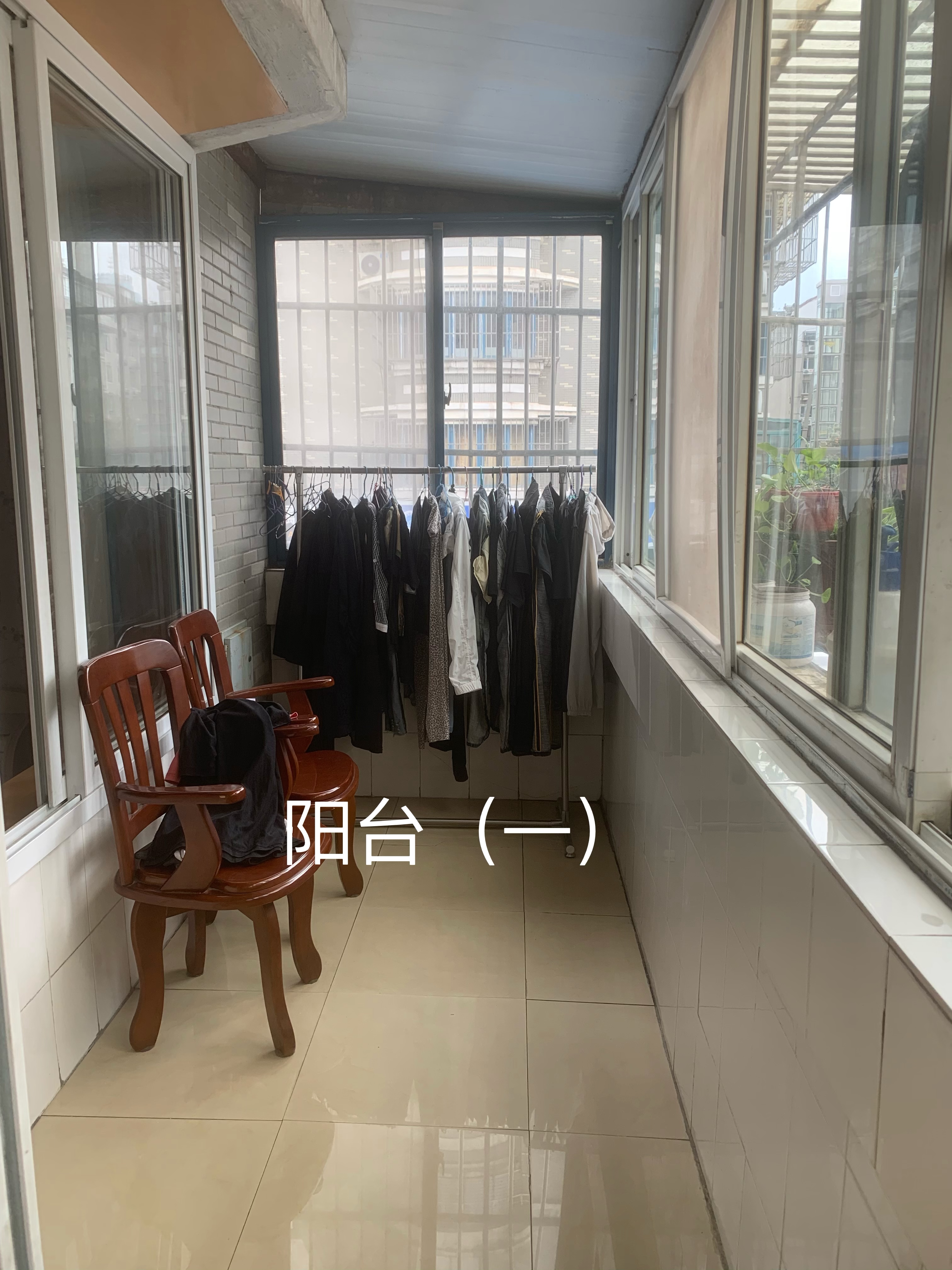 新建路新村(新建花苑) 3室2厅1卫 109m&sup2;