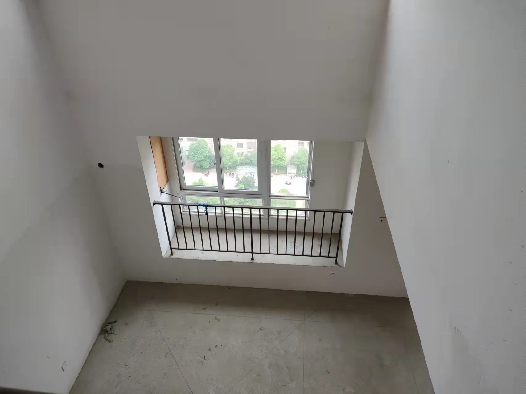 和融&bull;优山美地名邸 5室3厅2卫 231.27m&sup2;