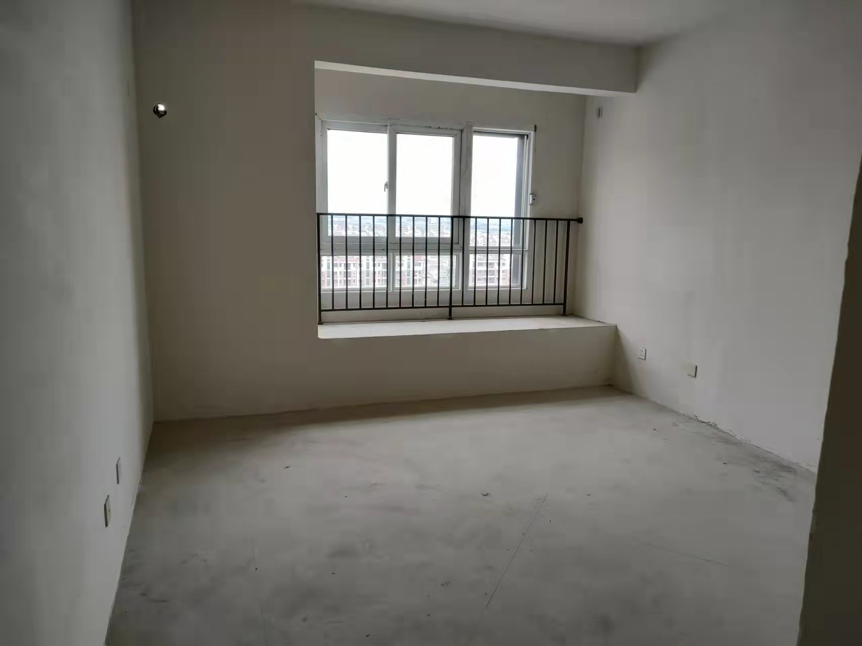 和融&bull;优山美地名邸 5室3厅2卫 231.27m&sup2;