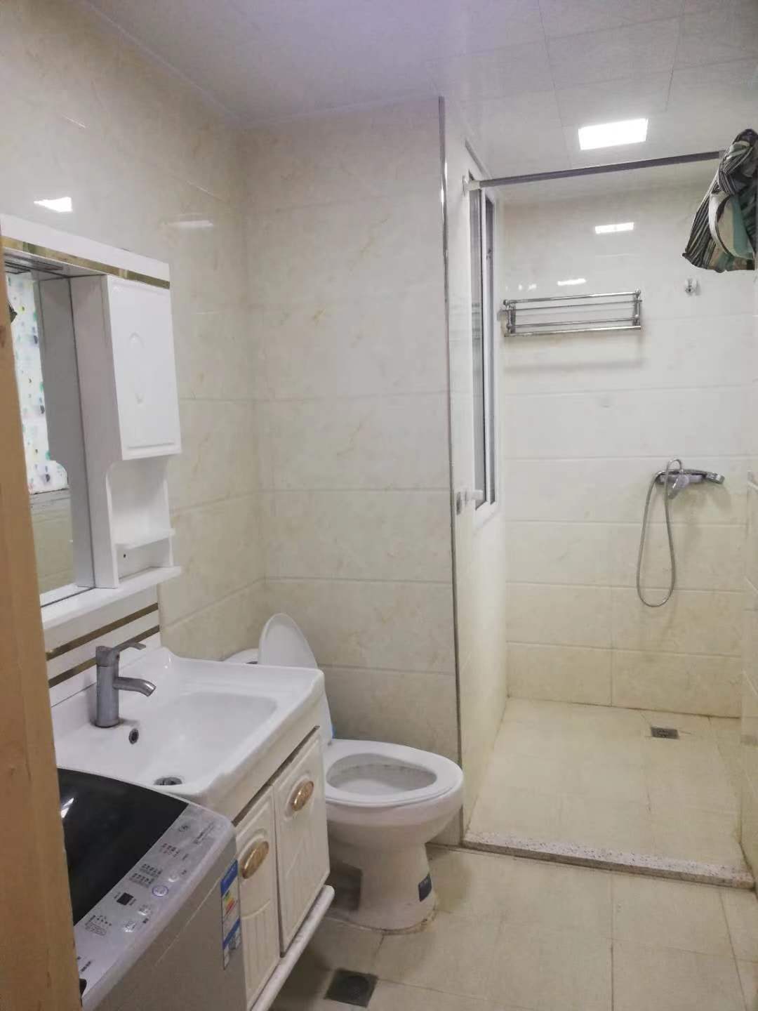 学士府 1室1厅1卫 62m&sup2;
