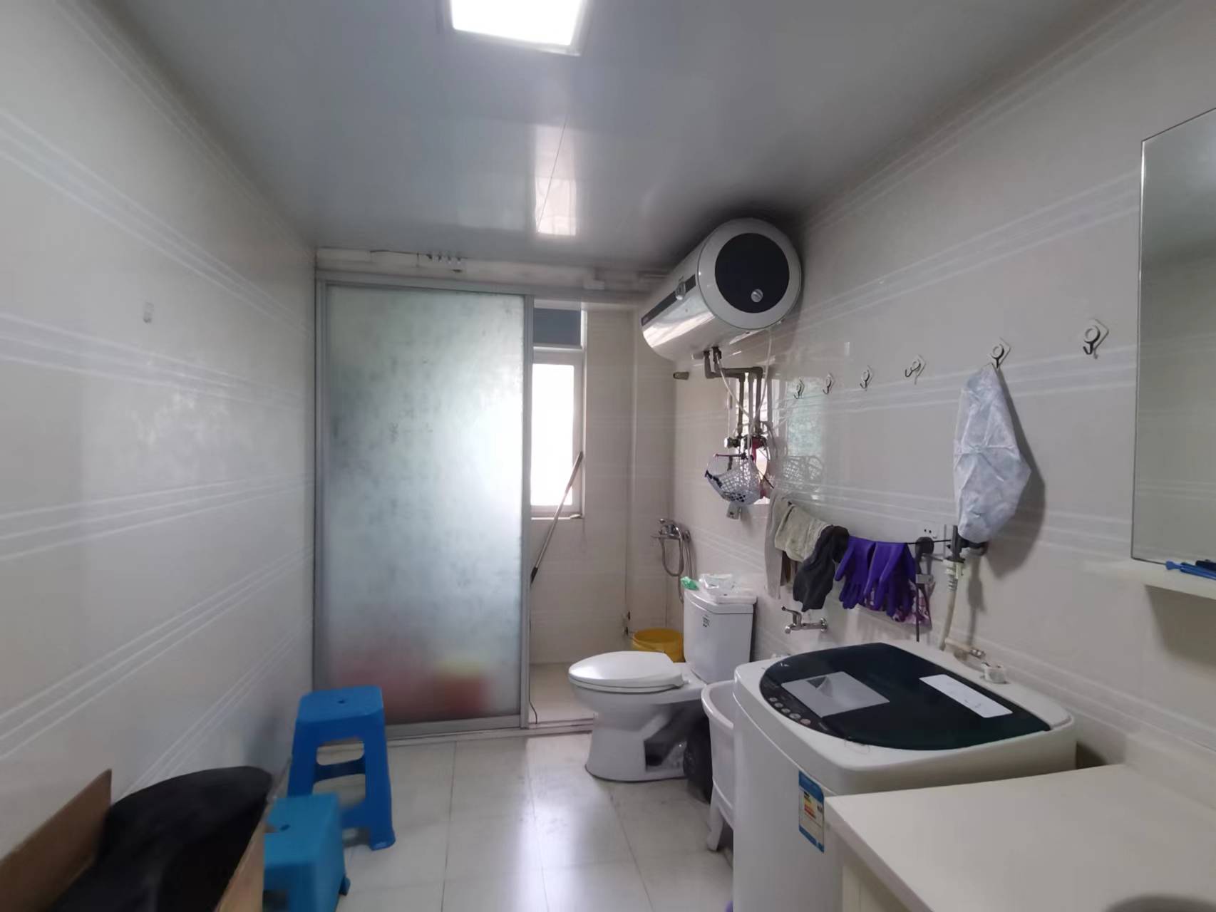 滨河东城 3室2厅1卫 135m&sup2;