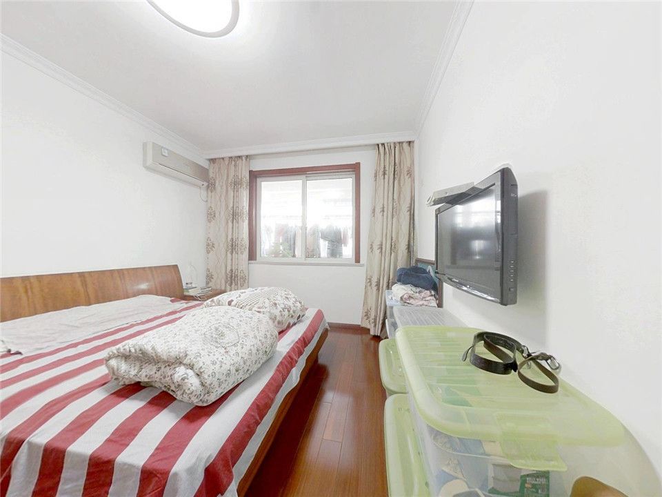 仁和家园 3室2厅2卫 128m&sup2;
