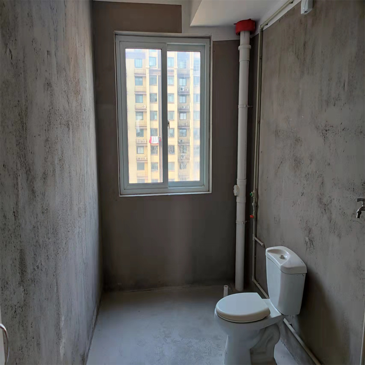 景明花苑 3室2厅1卫 126m&sup2;