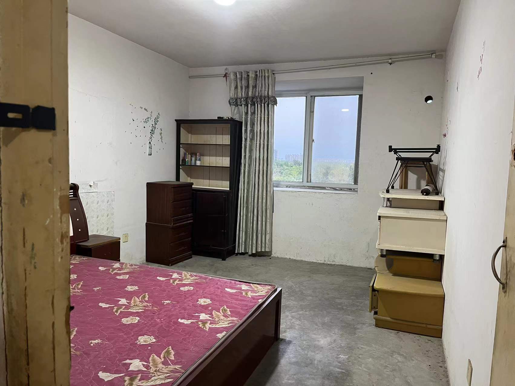 五山花苑 2室2厅1卫 93m&sup2;