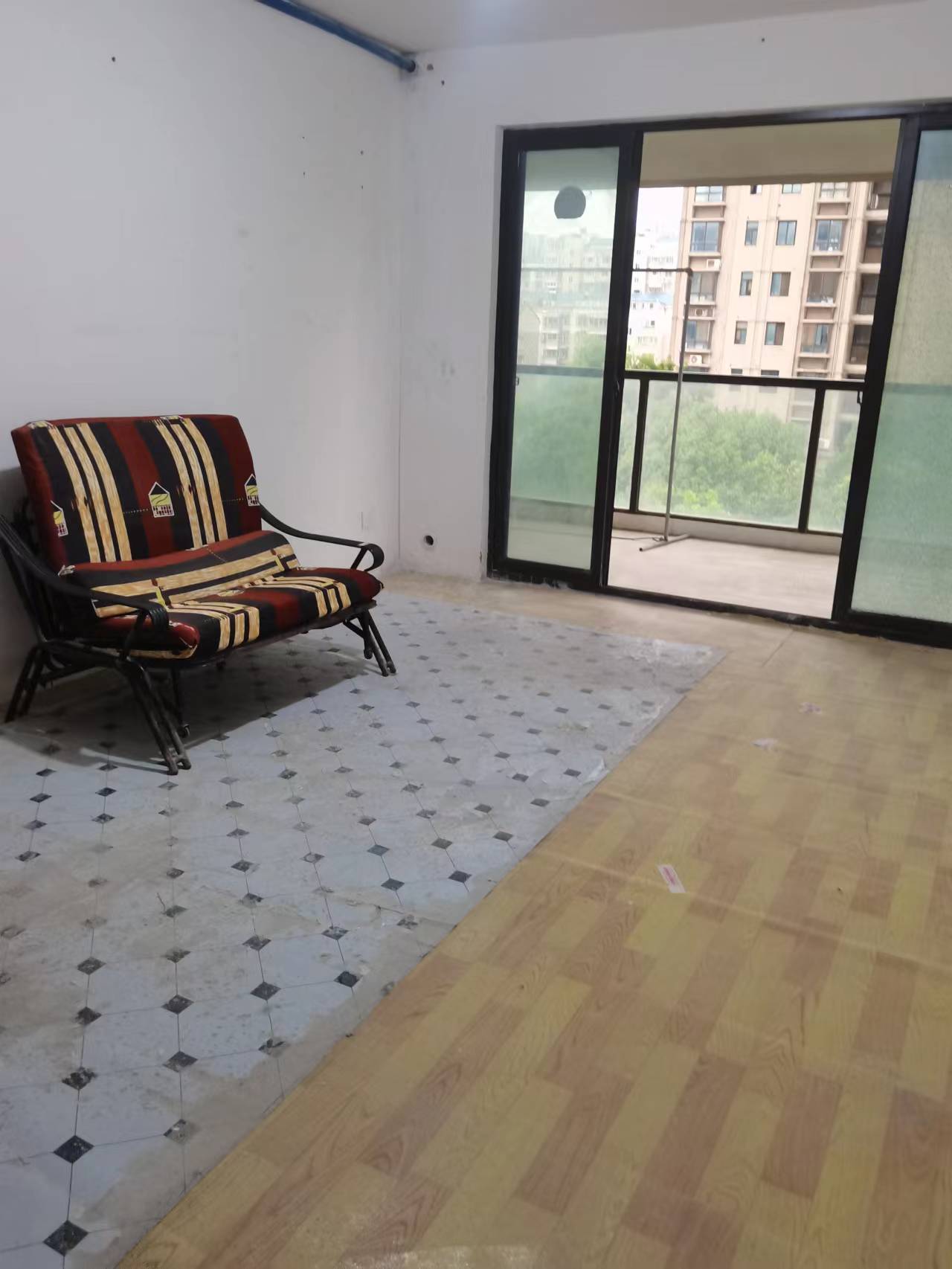 帝奥北城名郡 2室2厅1卫 94m&sup2;