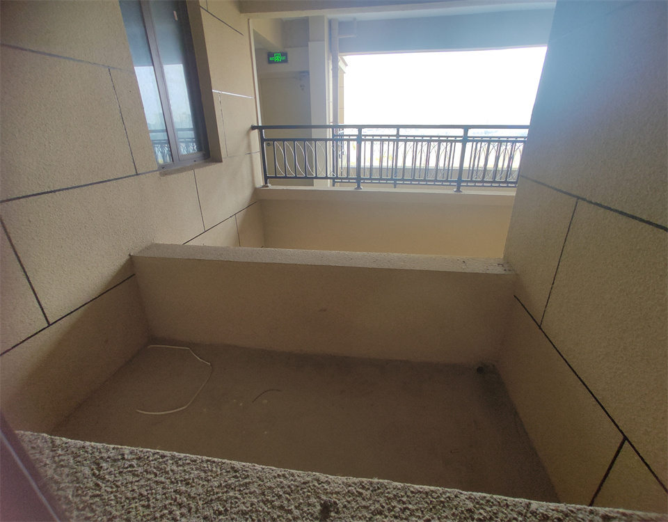 中兴兰溪荟 3室2厅2卫 102m&sup2;