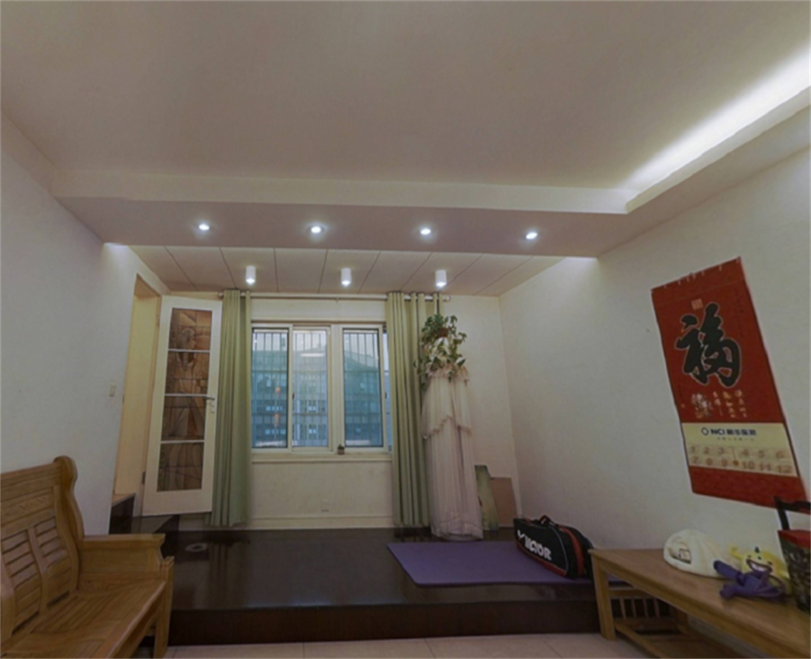 怡安花苑 6室2厅2卫 204m&sup2;