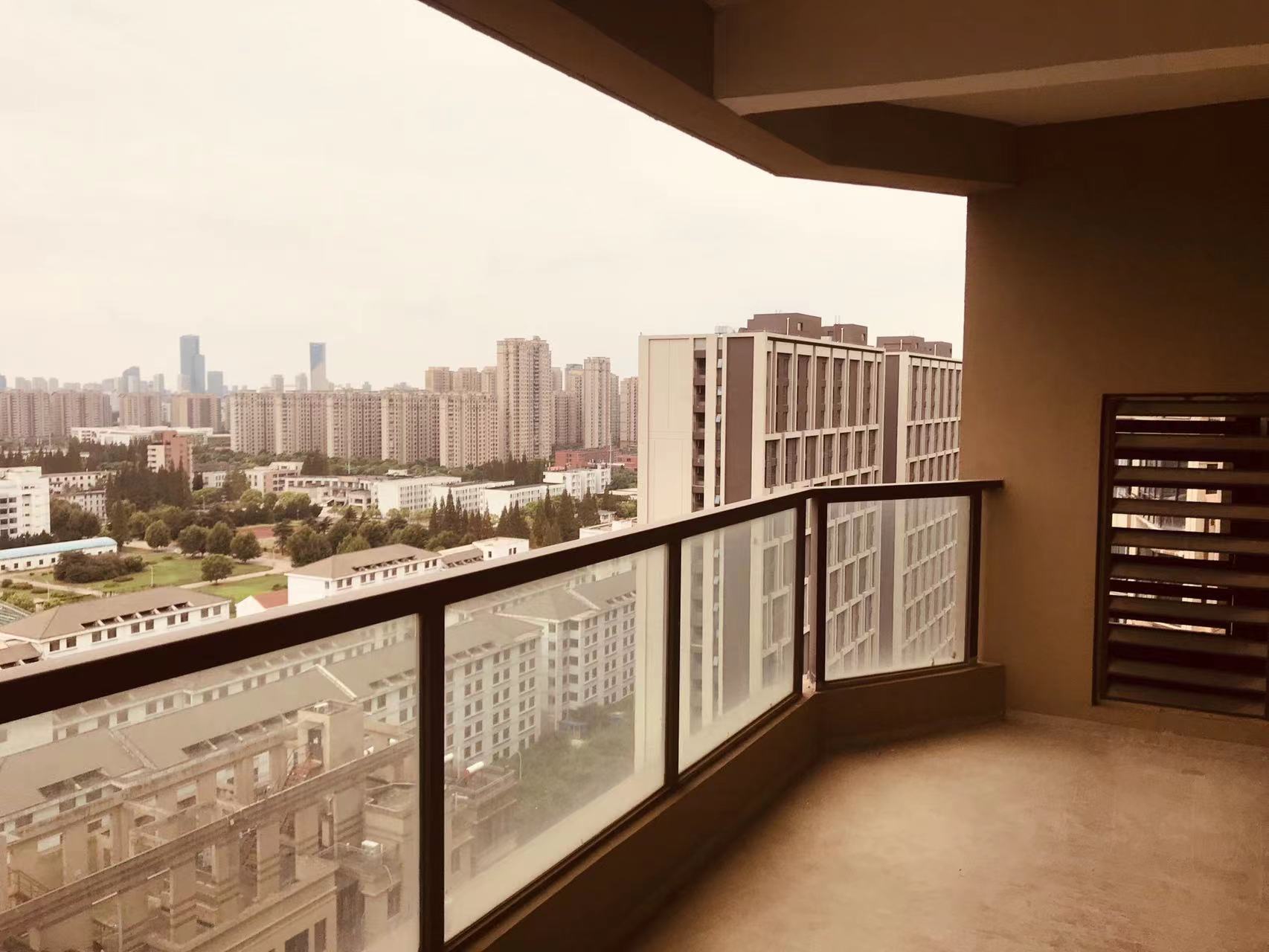 南通绿地新都会 3室1厅1卫 138.00m&sup2;