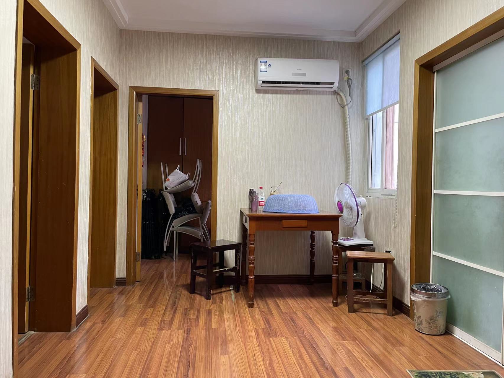 南川园新村 3室1厅1卫 73m&sup2;